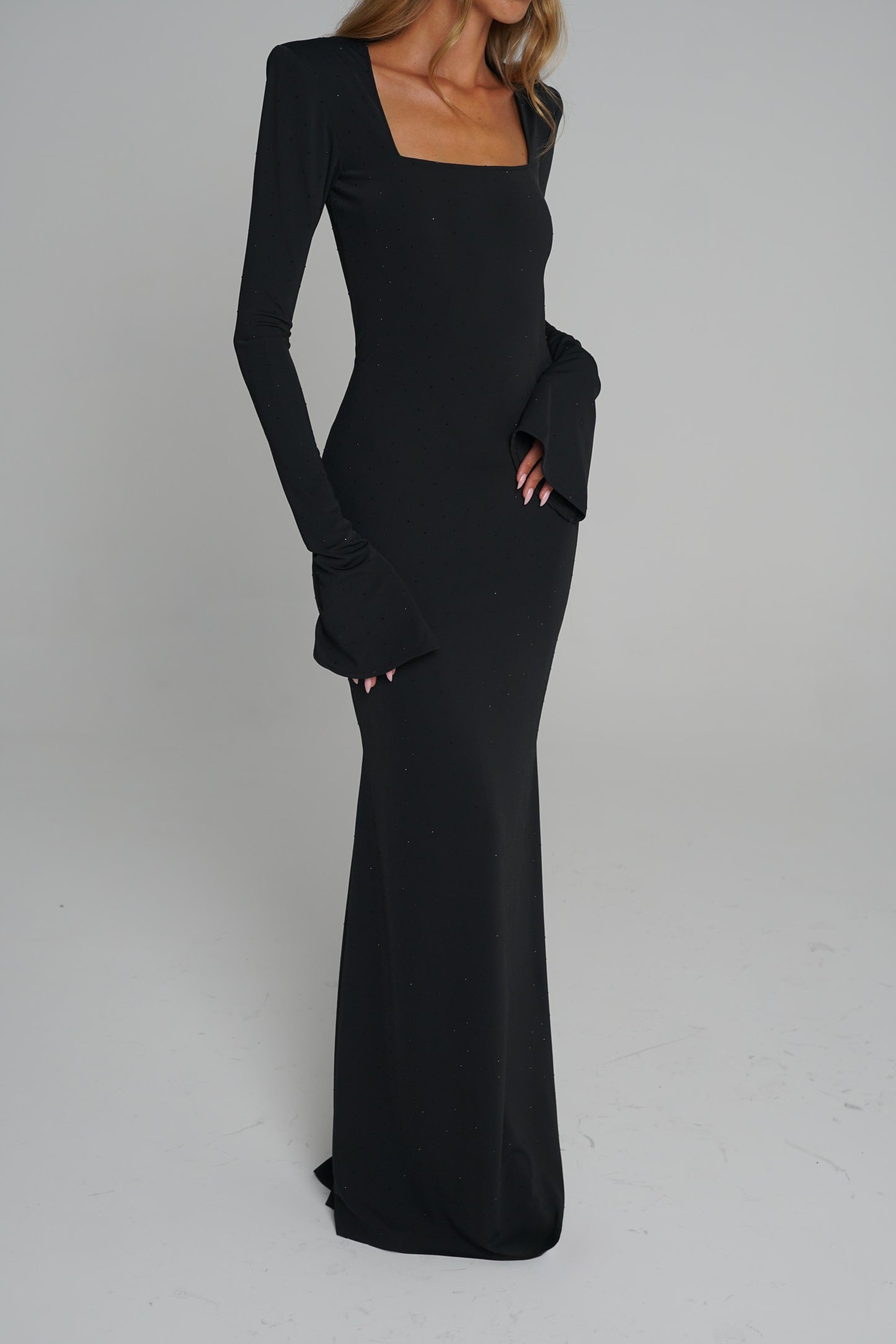 שמלת נואל - שחור