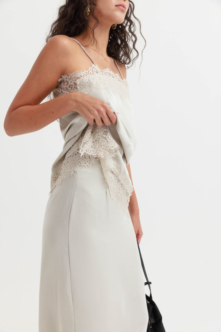 חליפת לנזרי נעמי - שמנת