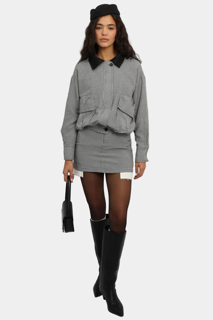 חליפת חצאית דבון