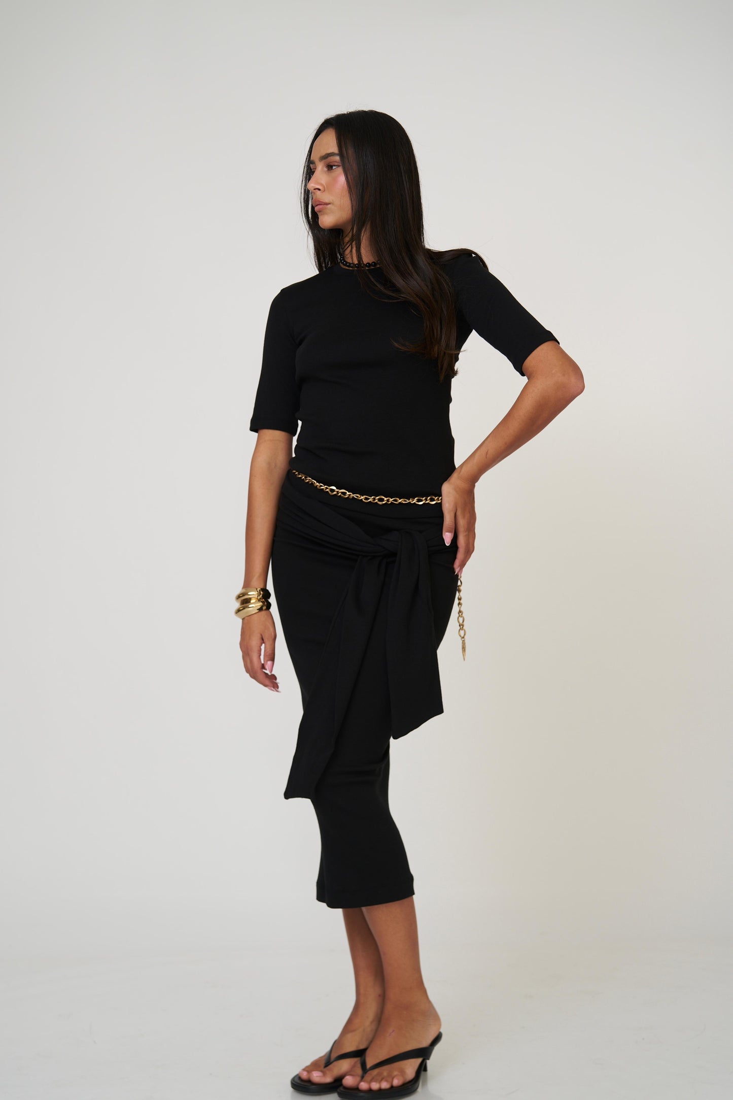 חליפת קטי - בז