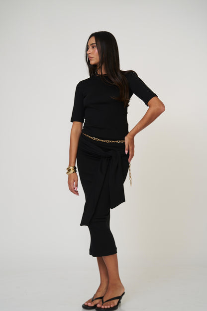 חליפת קטי - בז