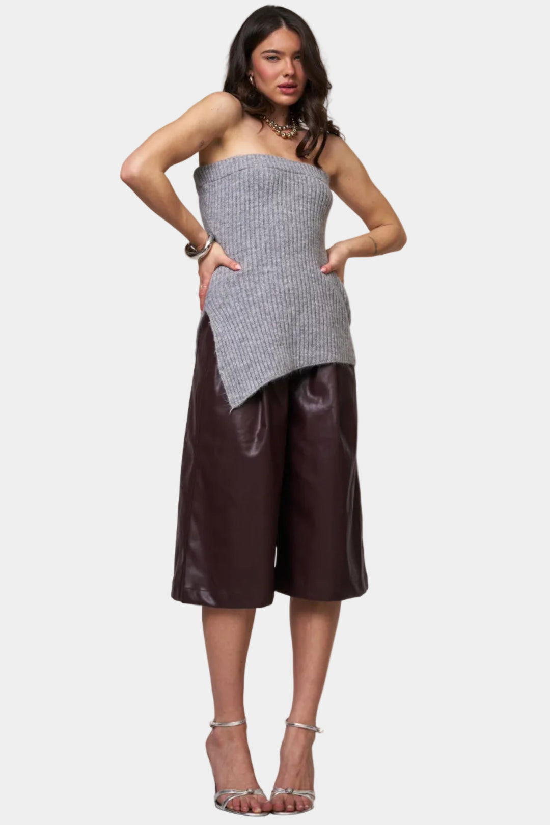 סטרפלס ליס - בז