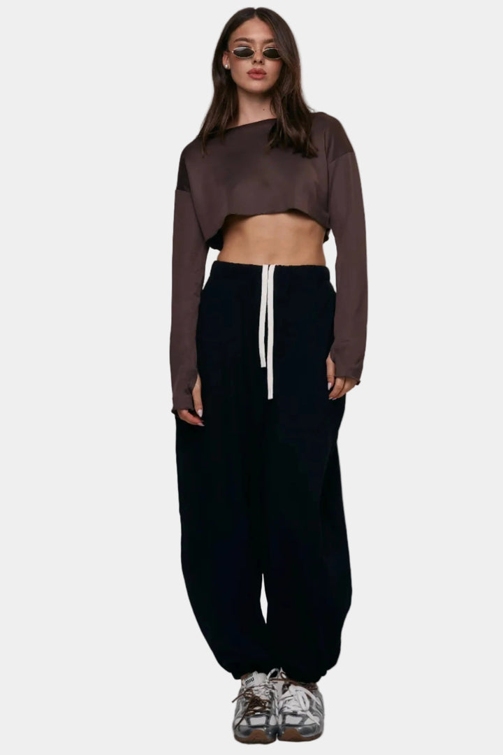 בייסיק לאנה חום