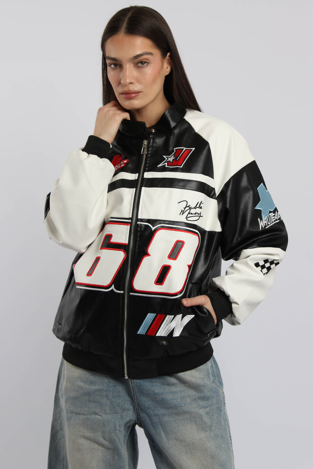 ג׳קט שש שמונה