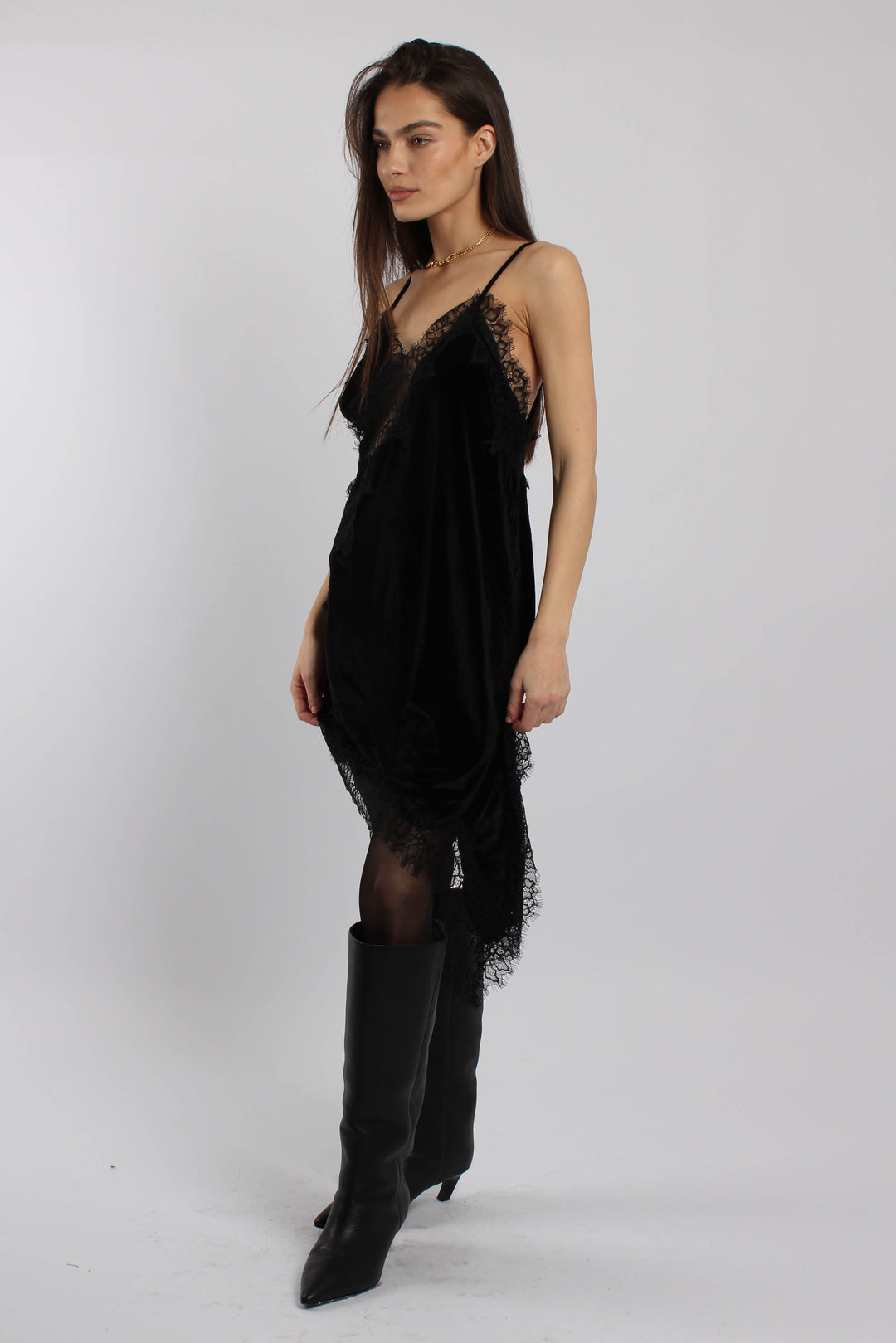 שמלת קטיפה וורד אסימטרית