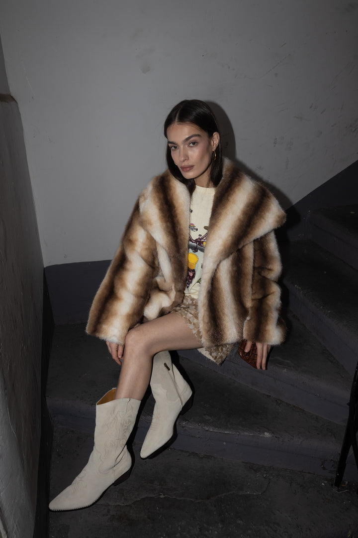 מעיל סמנטה - דמוי פרווה