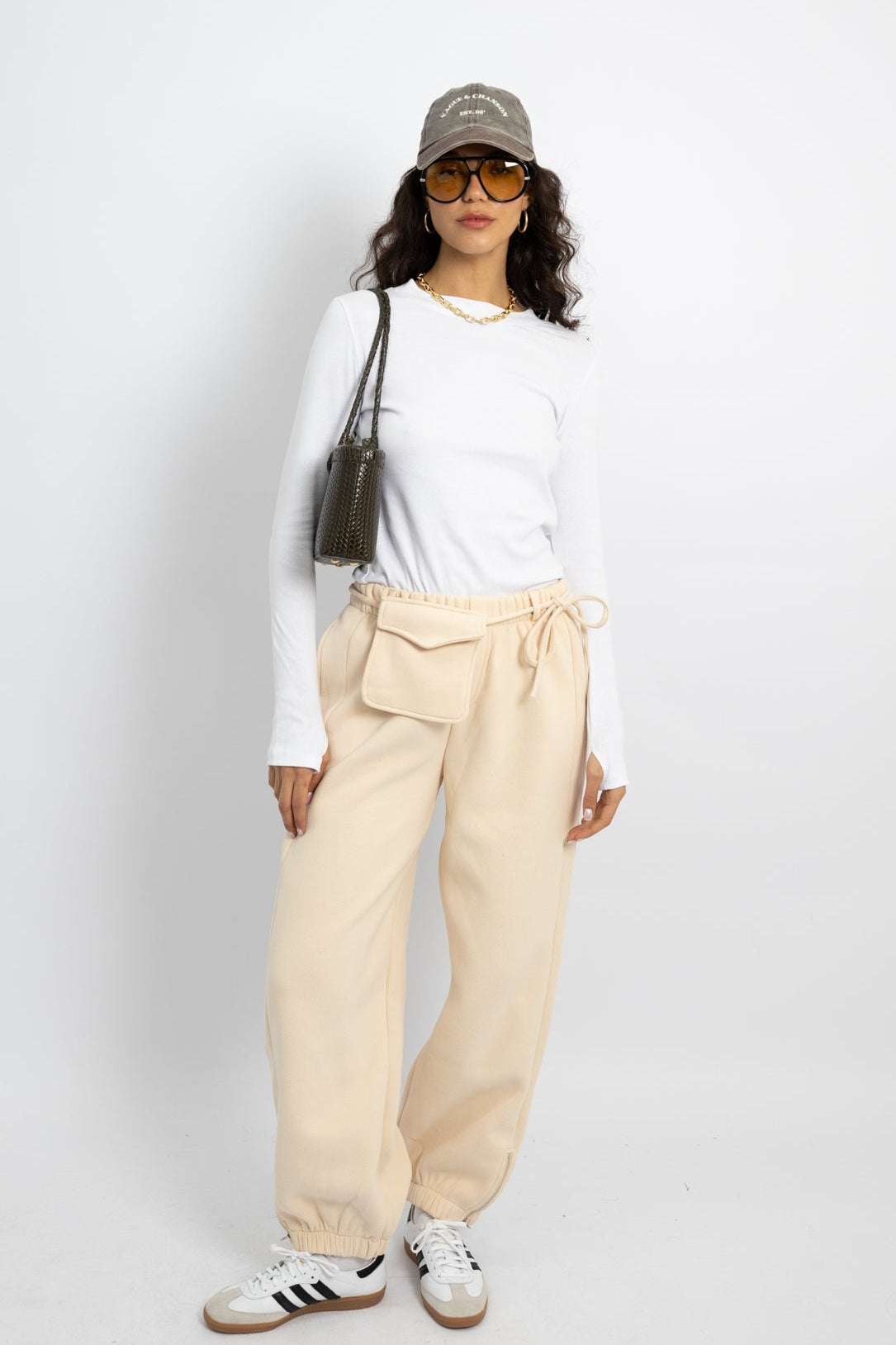 מכנסי טרנינג עם חגורת כיס - אפור מלנג