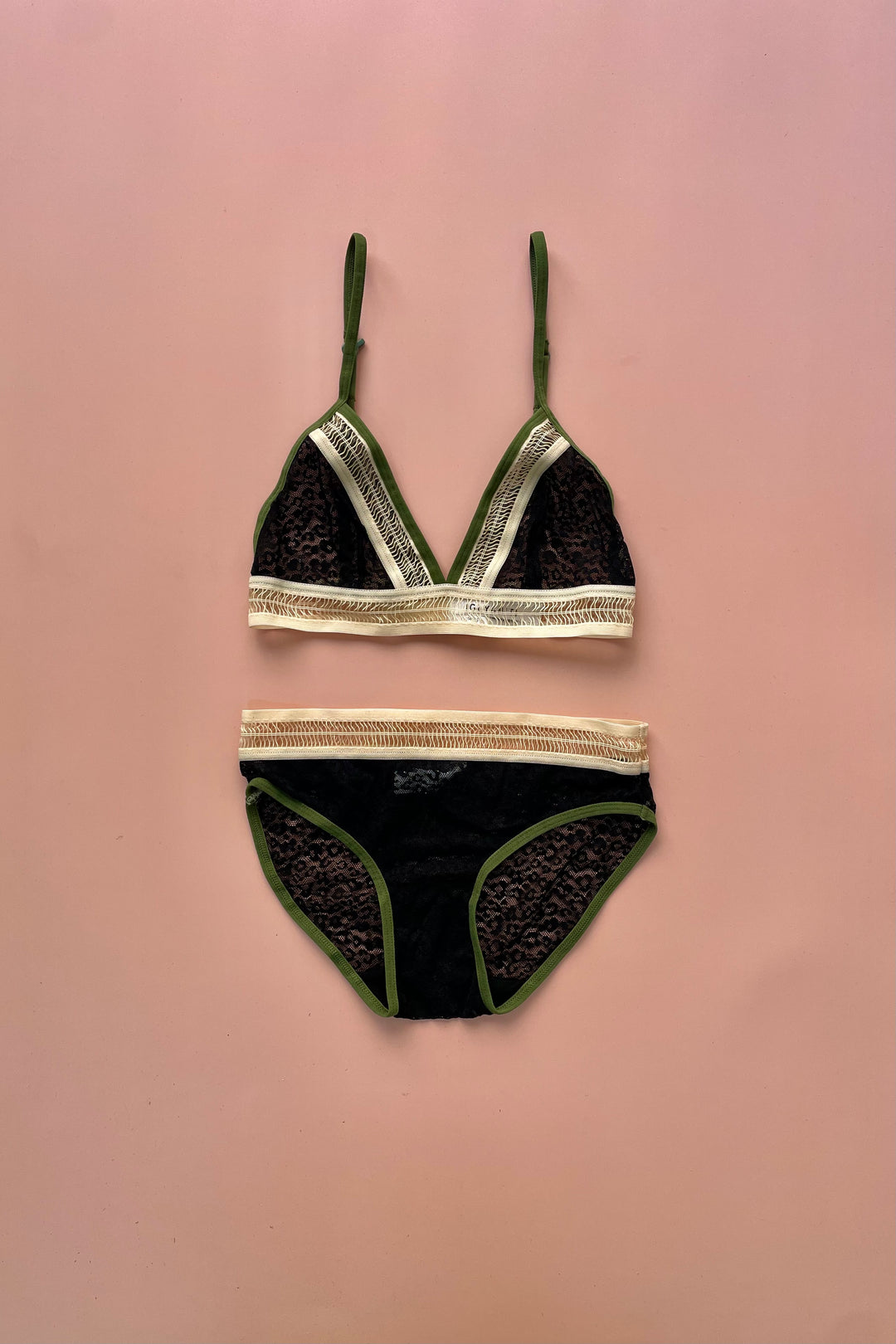 חזיית בניה שחור ירוק בז