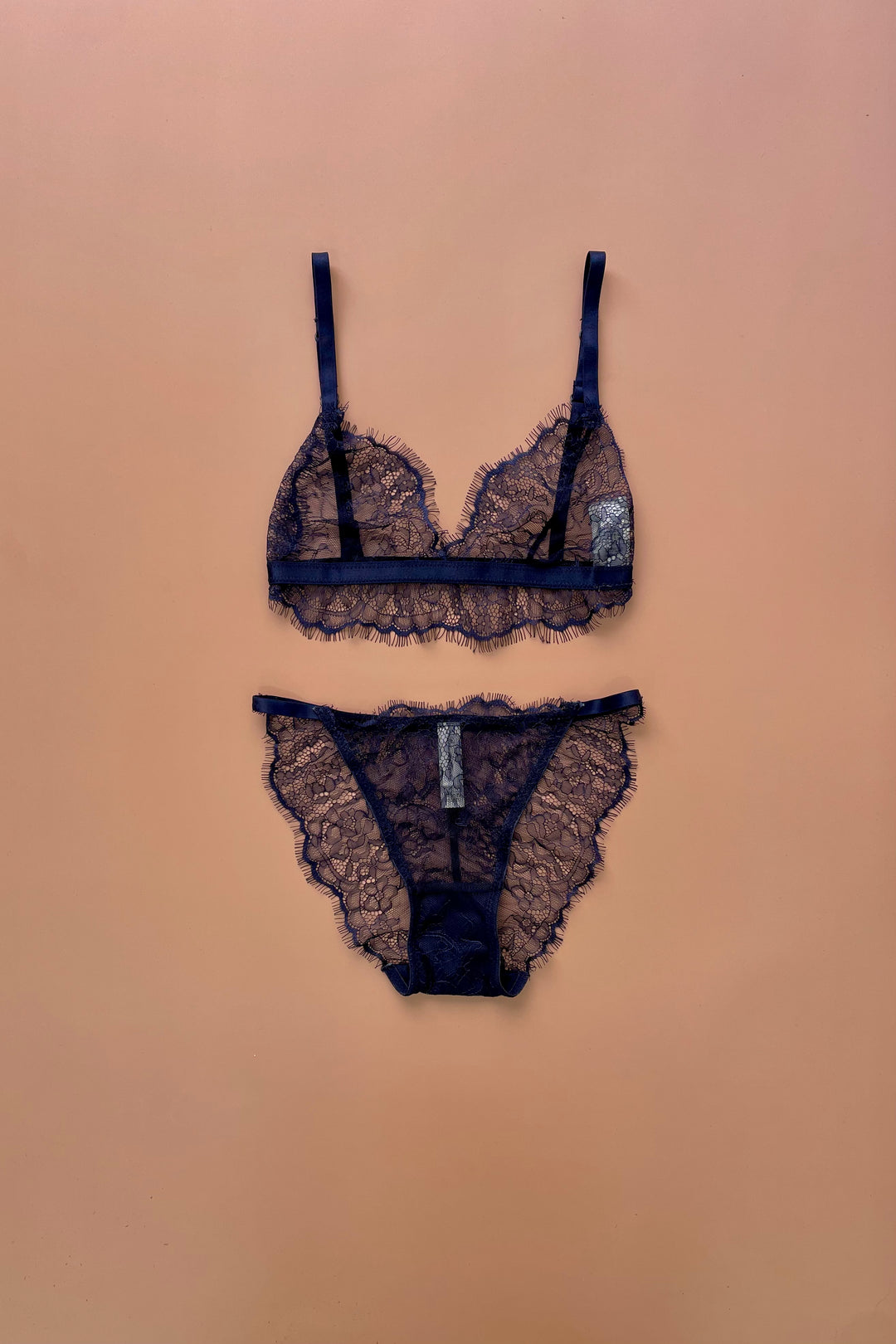 סט חזיה ותחתון מנדי כחול