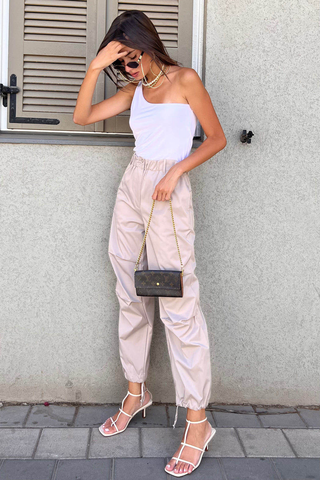 חולצת אסי - לבן