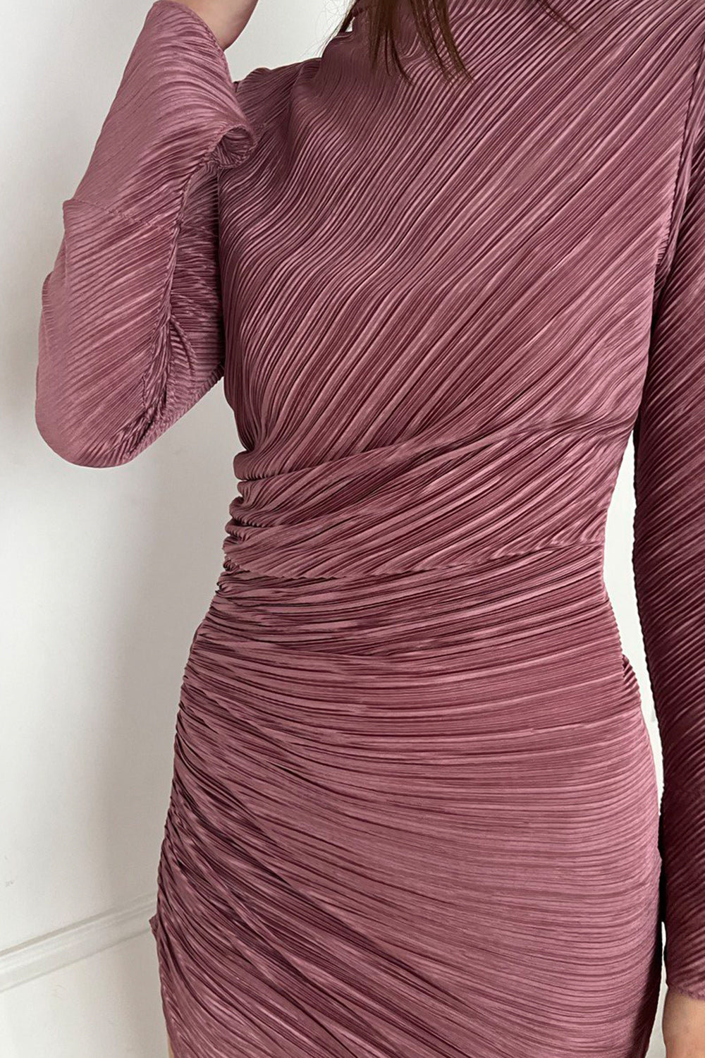 שמלת אמיליה מקסי -לבן/כסוף⁩