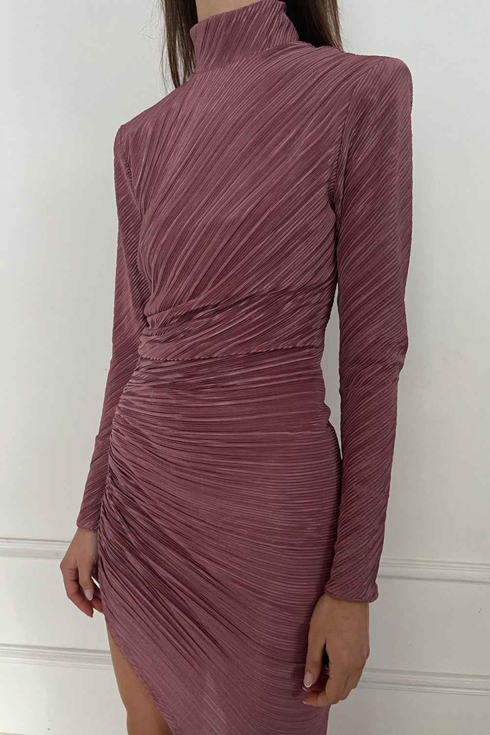 שמלת אמיליה מקסי -לבן/כסוף⁩