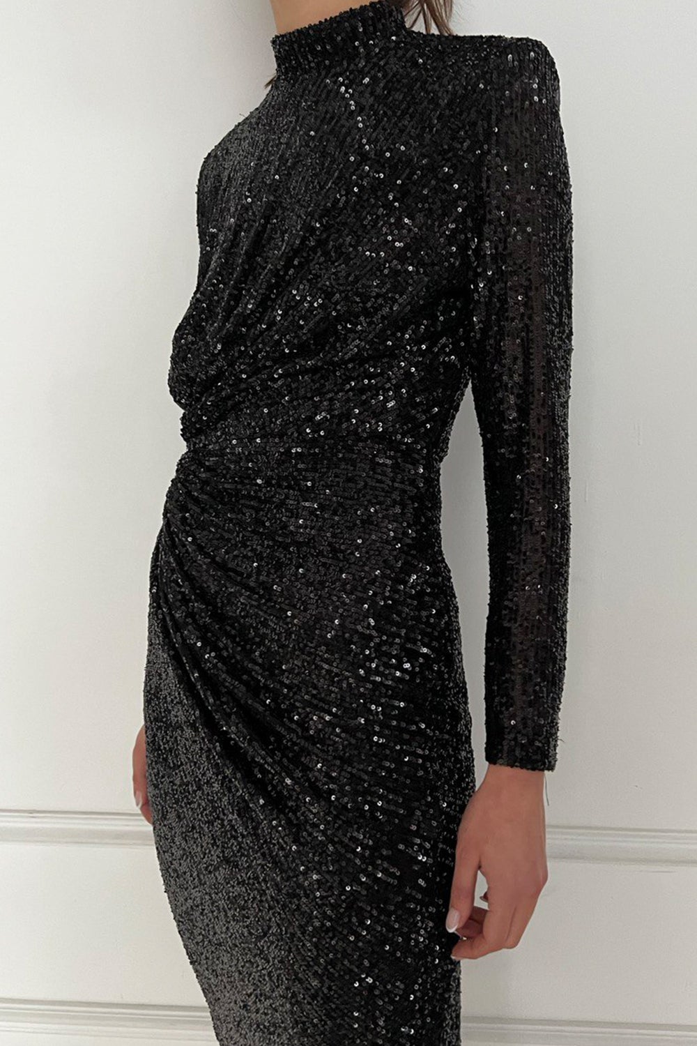 שמלת רייצל פאייטים מידי - שחורה