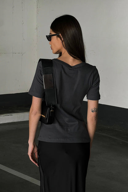 חולצת בייסיק קאסי 118 -שחור