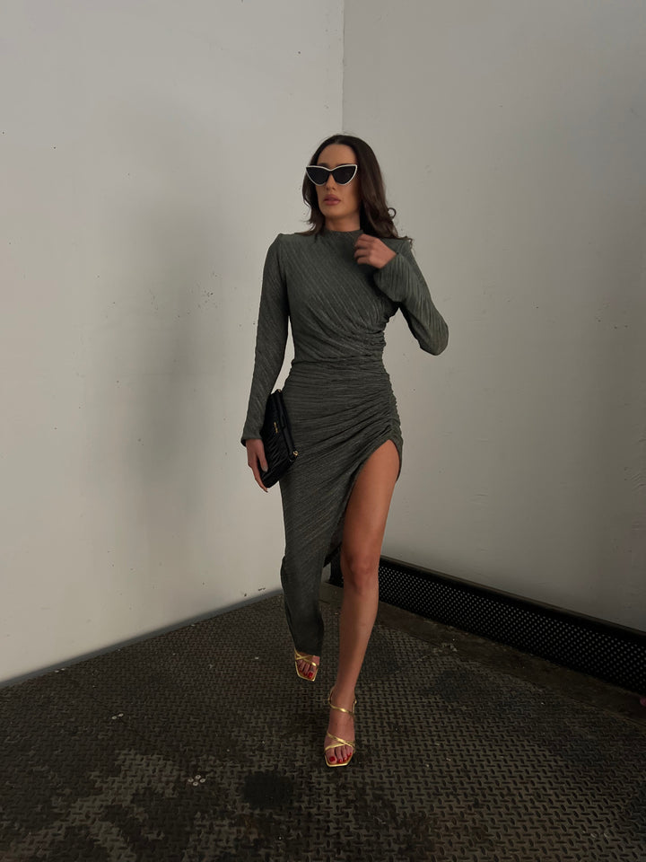 שמלת אמיליה מקסי -לבן/כסוף⁩