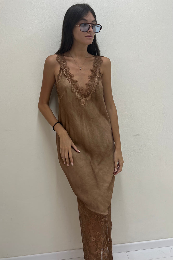 שמלת לנזי בהירה