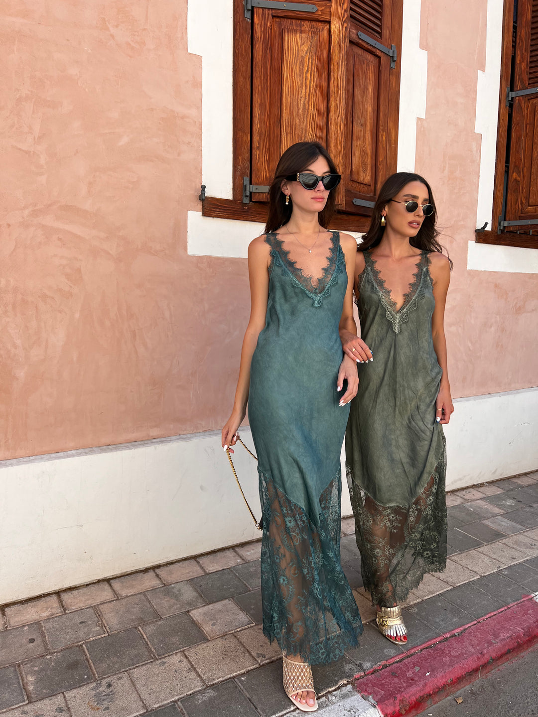 שמלת לנזי בהירה